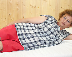 Naughty German Mature Lady Getting Dirty