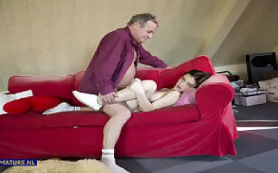 19 Year Old Girl Veronica Morre Gets Fucked By An Old Man