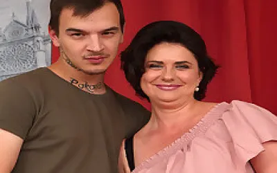 Big Breasted Bbw Doing Her Toy Boy