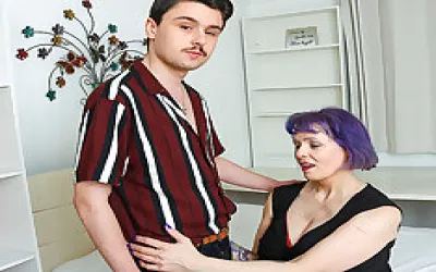 Big Breasted Mature Lady Having Fun With Her Toy Boy