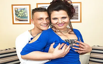 Cute Chubby Housewife Fucking And Sucking Her Toy Boy