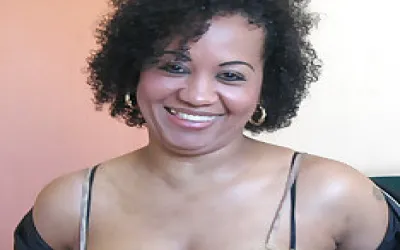 Get Wet With Hot Mature Ebony Ana Silvia