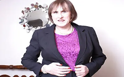 Hairy Big Breasted British Older Lady Getting Very Dirty