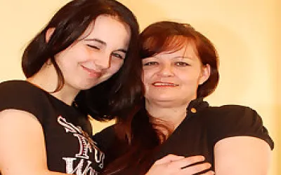 Horny Babe Doing Her Way Older Girlfriend