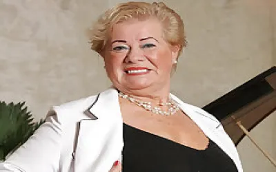 Horny Grandma Plays Her Own Kind Of Music