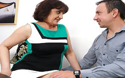 Horny Housewife Doing Her Naughty Toy Boy