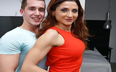 Horny Housewife Sucking And Fucking Her Toy Boy