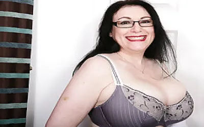 Huge Breasted British Housewife Getting Wet And Wild