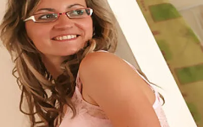 Naughty Housewife Getting Her Pussy Wet