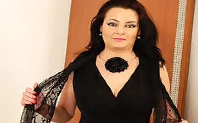 Naughty Mature Slut Masturbating All Alone