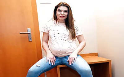 Pregnant Mom Fucked By A Tall Big Dick Stranger