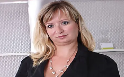 Sexy Milf Showing Off Her Body And Masturbating