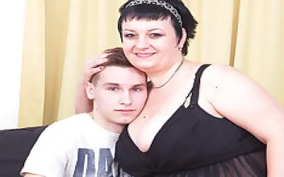 This Big Mama Loves Fucking And Sucking