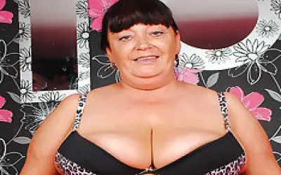 This Big Mama Loves To Get Wet And Wild