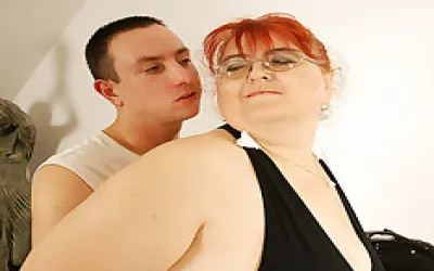 This Big Mature Lady Loves Having Hard Sex