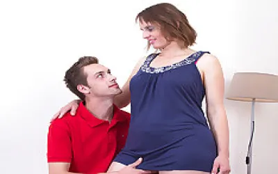 This Hairy Housewife Gets A Shave And A Fuck