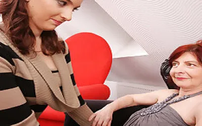 This Old And Young Lesbian Couple Go All The Way On Their Love Couch