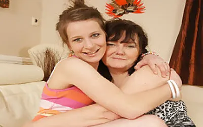 Two Hot Old And Young Lesbians Eat Each Other's Pussies